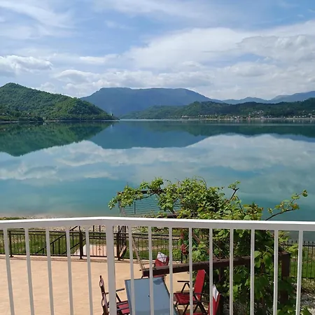 Celebici וילה Ostrozac (Jablanica)